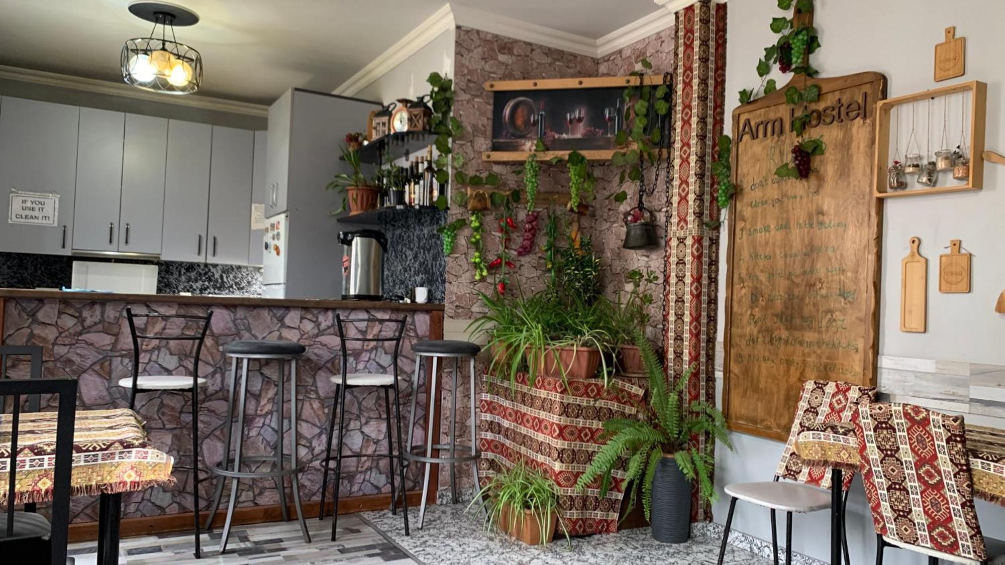 Arm Hostel Erévan Extérieur photo
