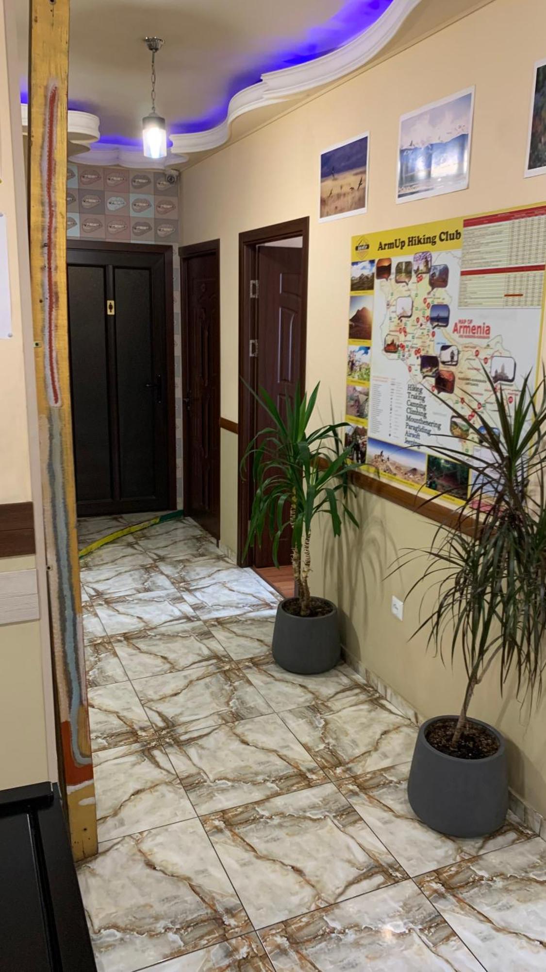 Arm Hostel Erévan Extérieur photo