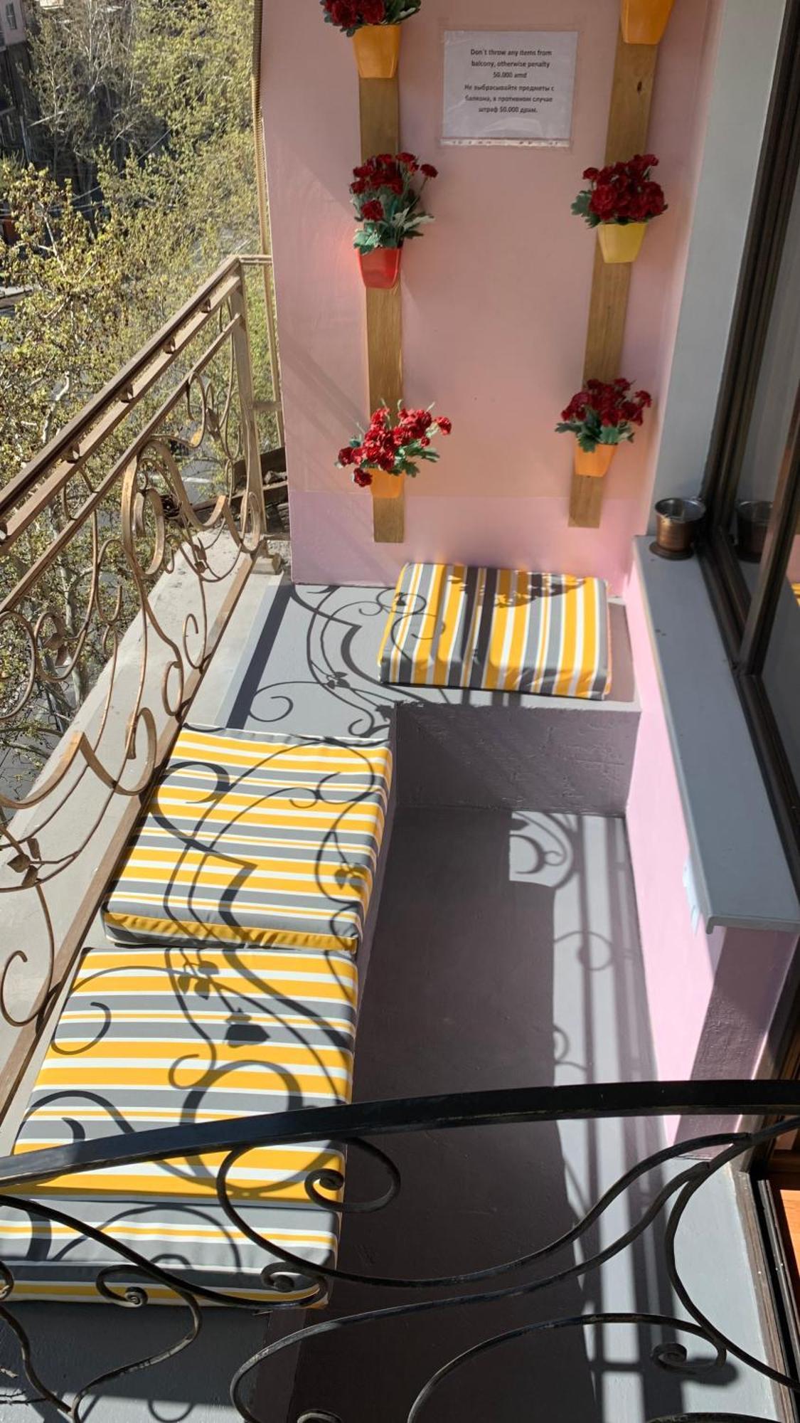 Arm Hostel Erévan Extérieur photo
