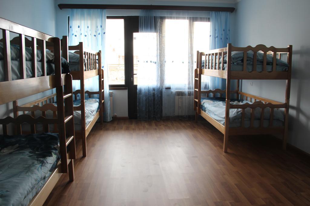 Arm Hostel Erévan Extérieur photo