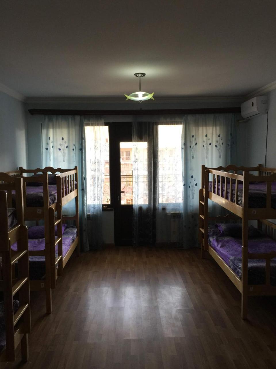 Arm Hostel Erévan Extérieur photo