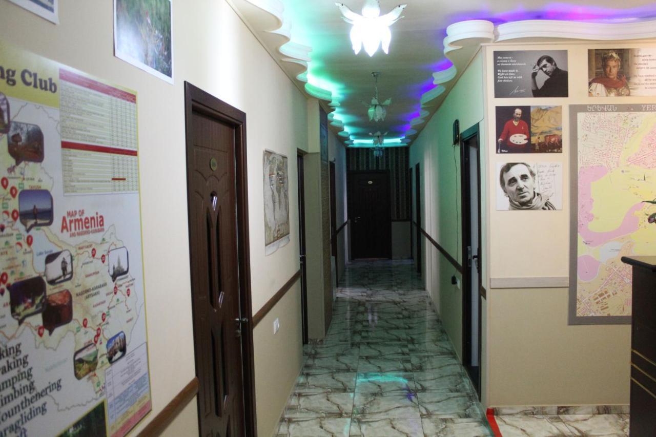 Arm Hostel Erévan Extérieur photo